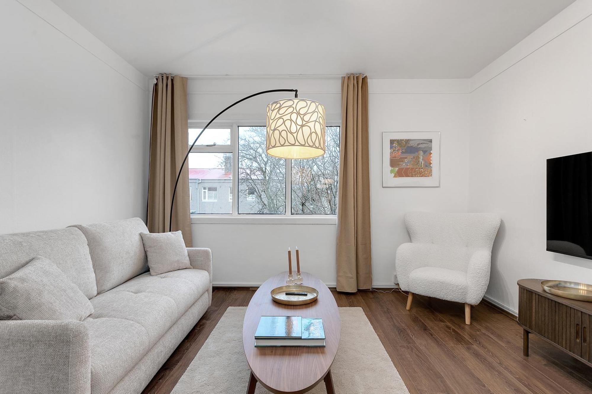 Modern 2Br Flat In Reykjavik Appartement Buitenkant foto